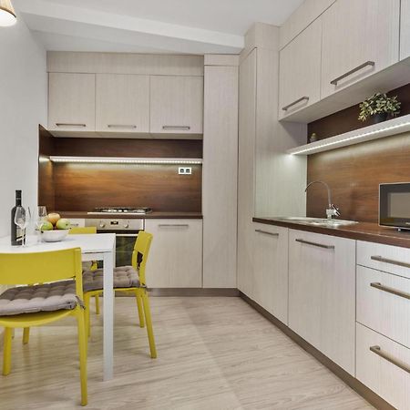 Apple Apartment Bratislava Extérieur photo