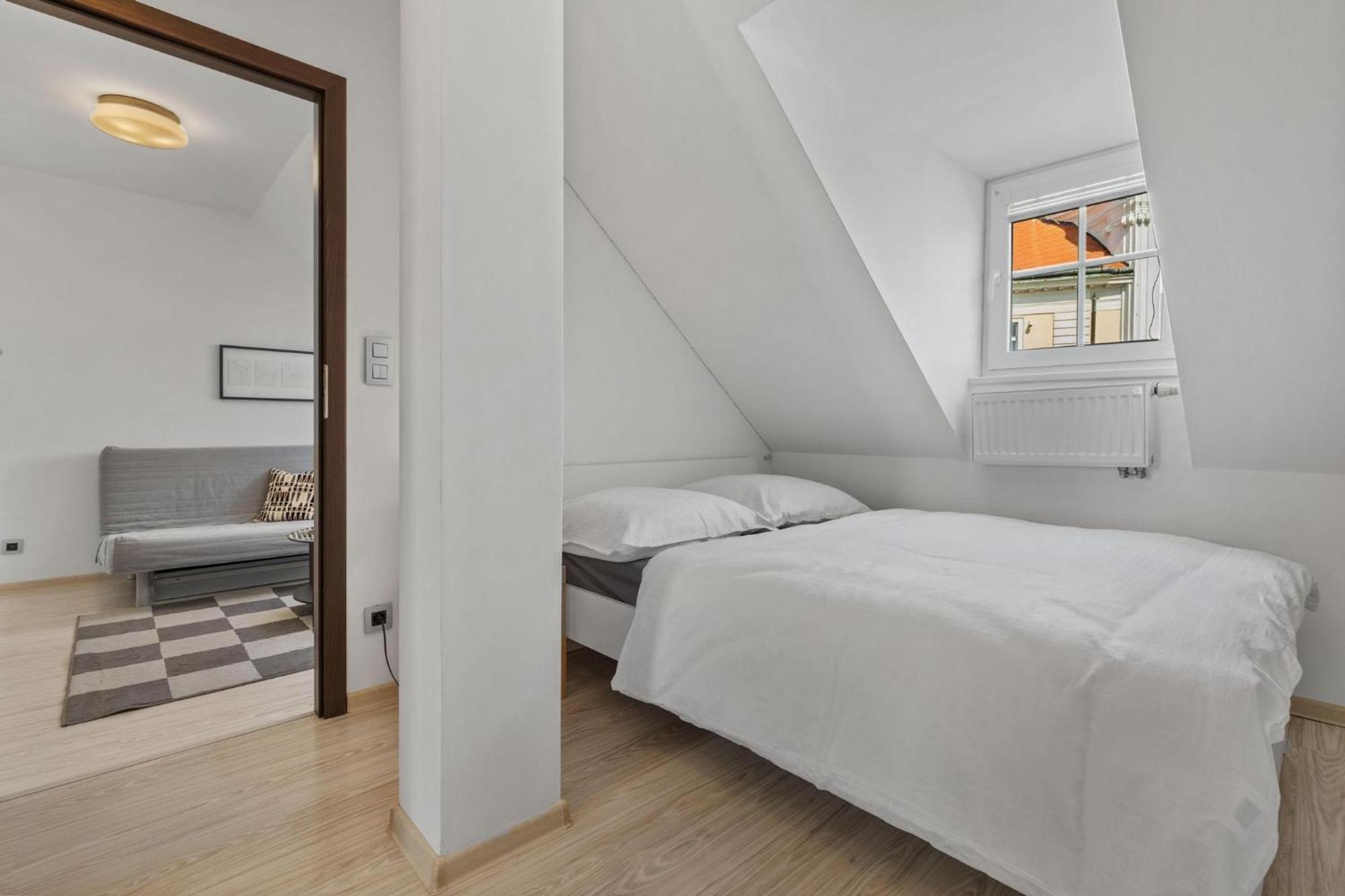 Apple Apartment Bratislava Extérieur photo